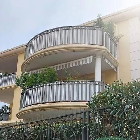T3 Agreable, Proche Centre Et Plage. Apartment